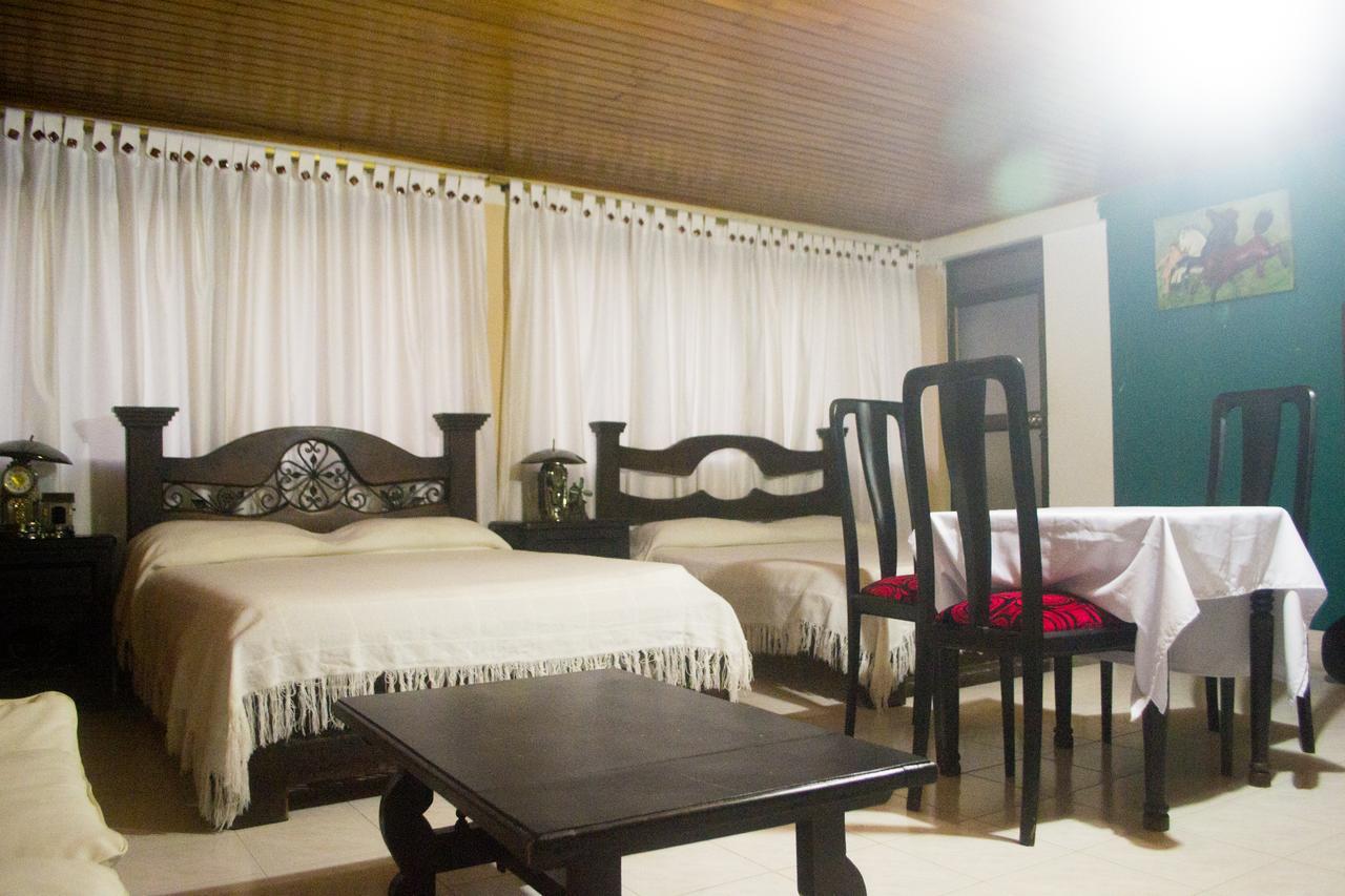 La Union  Hotel Hacienda Casa Blanca מראה חיצוני תמונה